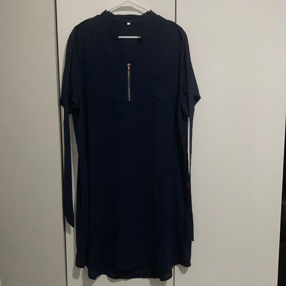 Formal/casual dress w breast pockets and zipper